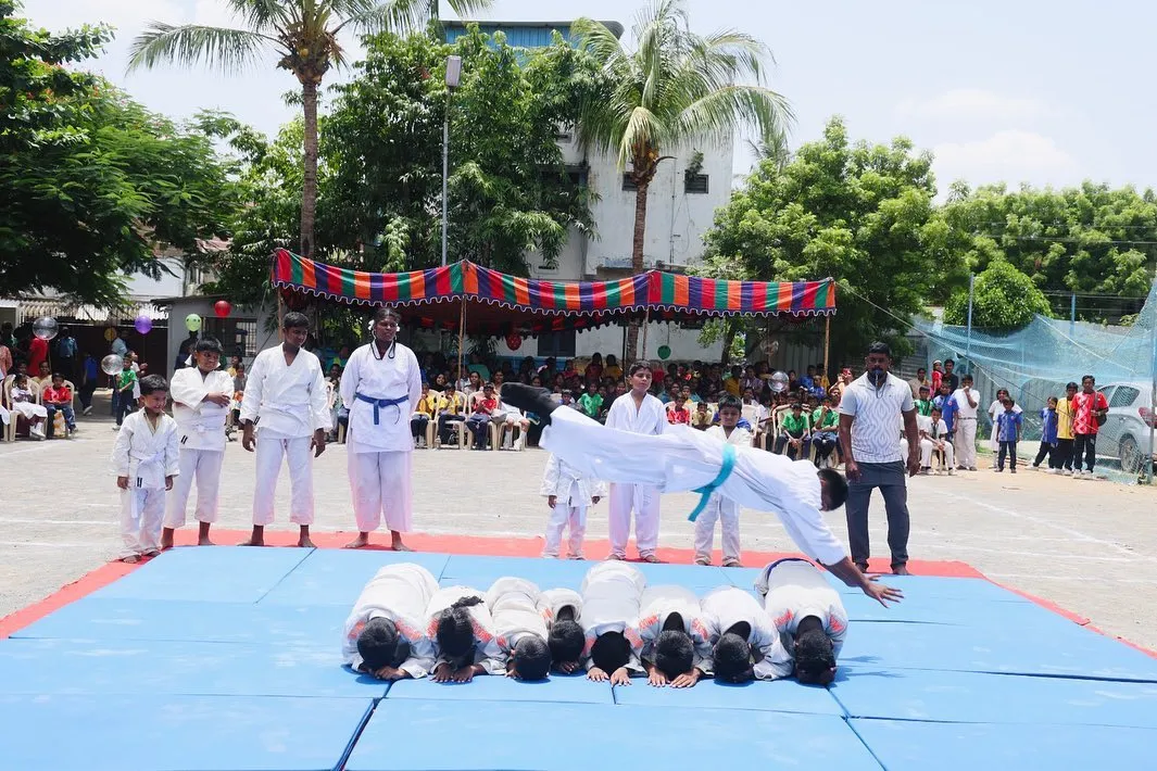 Dynamic Sports Activities